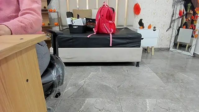 BLUE TAY1 online show from 10/28/25, 11:58