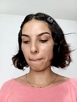 Snapshot of nina_sky chatting on 09/12/25, 10:32 nina sky online show from 09/12/25, 10:32