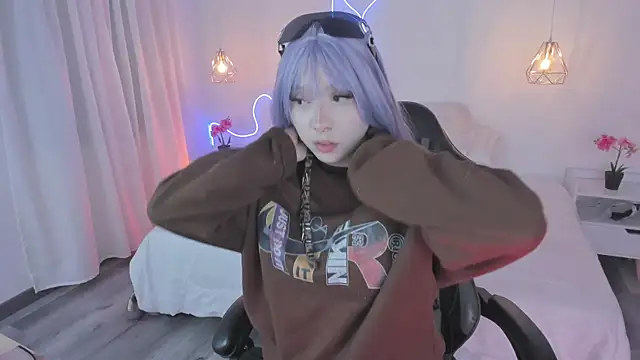 Noahcryptic online show from 11/19/25, 06:24