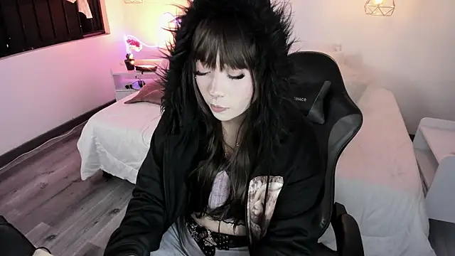 Noahcryptic online show from 07/04/26, 04:29