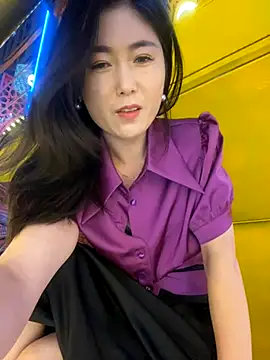 xtt1689999 online show from 10/06/25, 12:02