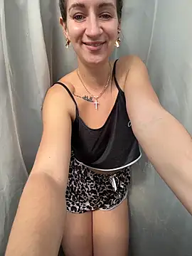 EvvaMur online show from 03/23/26, 02:04