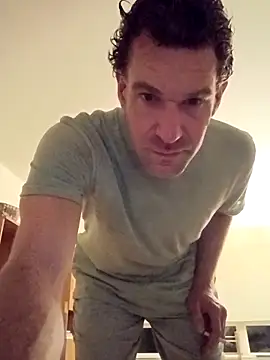 Snapshot of BigD1ckDan86 chatting on 09/17/25, 07:32 BigD1ckDan86 online show from 09/17/25, 07:32