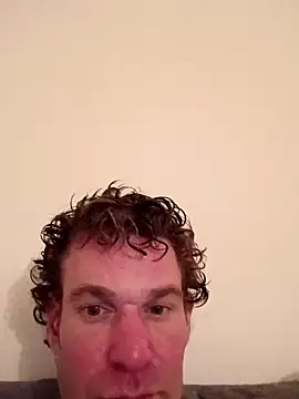 Snapshot of BigD1ckDan86 chatting on 12/05/25, 10:35 BigD1ckDan86 online show from 12/05/25, 10:35