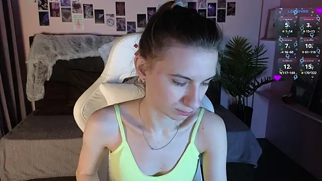 kaleriyaa  online show from 11/02/25, 01:30