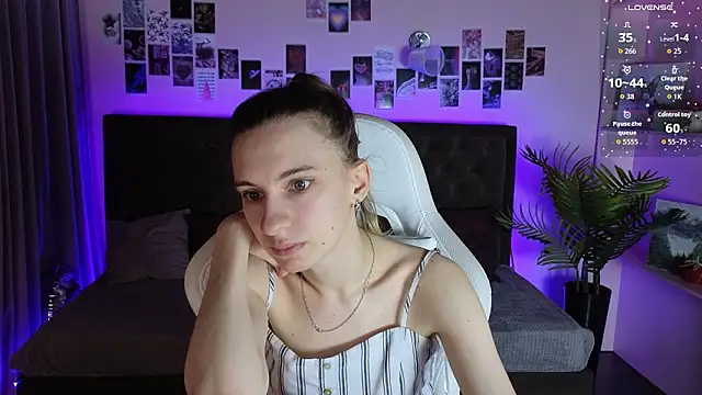 kaleriyaa  online show from 02/05/26, 01:32