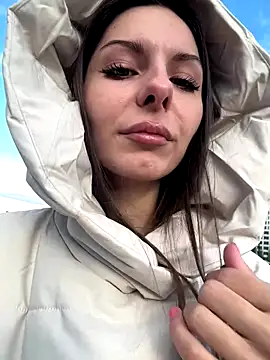 Snapshot of kittyCarrol chatting on 09/28/25, 11:15 kittyCarrol online show from 09/28/25, 11:15