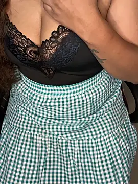 Snapshot of linishal chatting on 10/02/25, 05:20 linishal online show from 10/02/25, 05:20