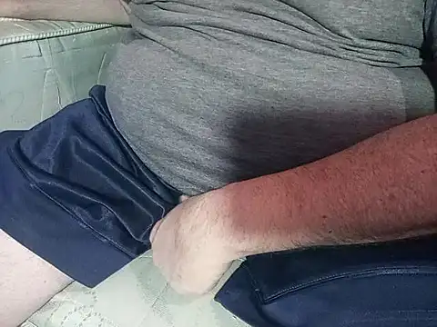 BabyBearMilk online show from 10/22/25, 10:20