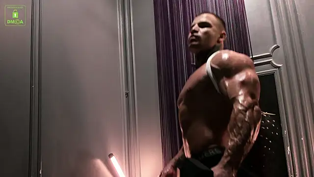 Snapshot of OliverSport chatting on 01/30/25, 03:40 OliverSport online show from 01/30/25, 03:40