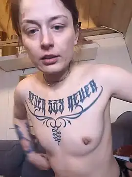 marijacucu online show from 04/15/26, 07:58