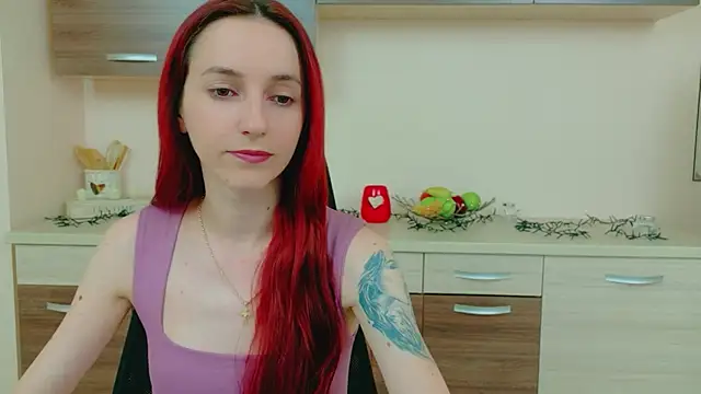 Julia Jae online show from 04/08/26, 06:13