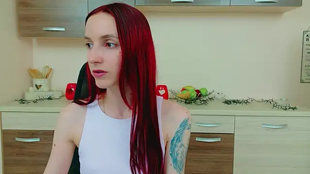 Julia Jae online show from 05/06/26, 06:30
