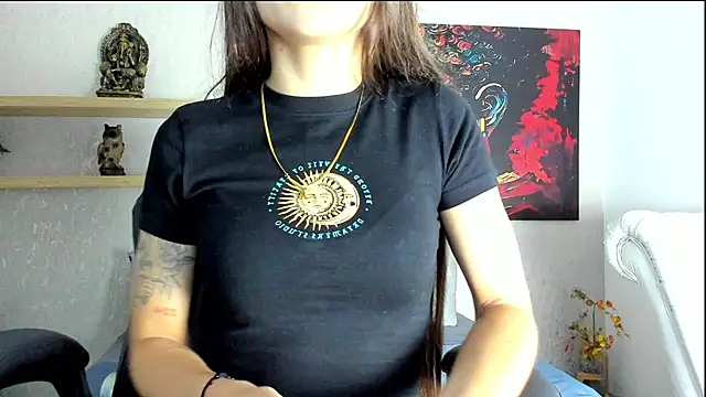 aitana baker  online show from 03/03/26, 03:23