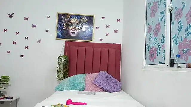 Snapshot of Daniiela_lan chatting on 10/09/25, 03:04 Daniiela lan online show from 10/09/25, 03:04