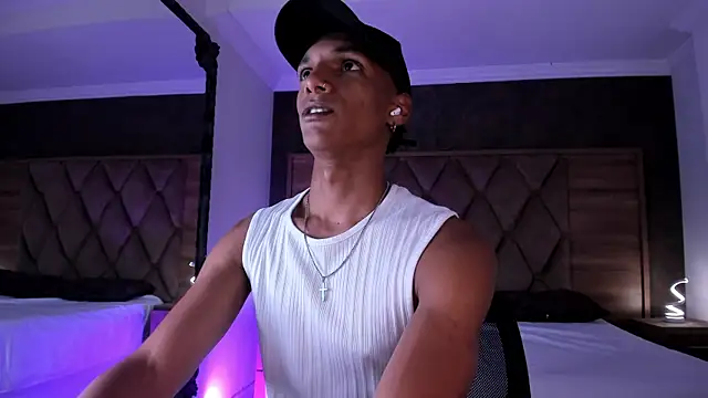 JulienSaint online show from 03/29/26, 10:48