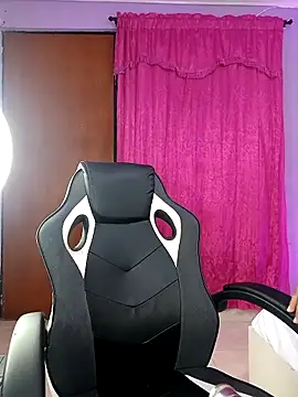 LunaaRosse online show from 12/14/25, 02:39