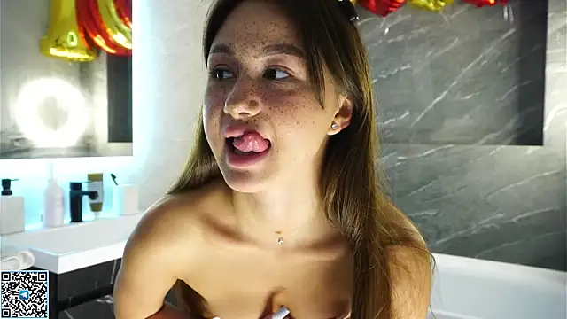 Snapshot of vvillywonka chatting on 09/17/25, 03:08 vvillywonka online show from 09/17/25, 03:08