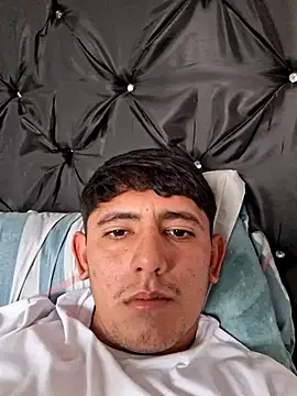 Snapshot of Joel4518 chatting on 03/24/26, 04:56 Joel4518 online show from 03/24/26, 04:56