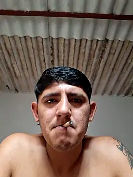 Snapshot of Joel4518 chatting on 04/05/26, 01:30 Joel4518 online show from 04/05/26, 01:30