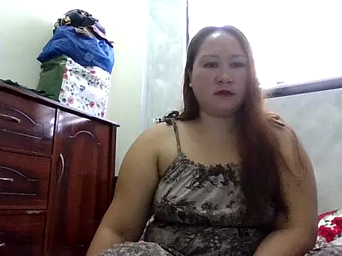 prettywetmom88 online show from 01/09/26, 01:41