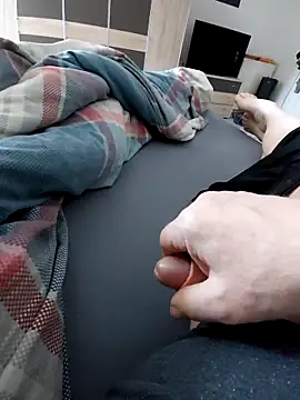 nikfu274 online show from 04/08/26, 07:41