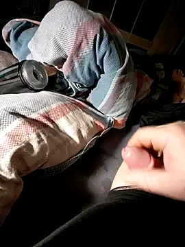 nikfu274 online show from 04/13/26, 01:22