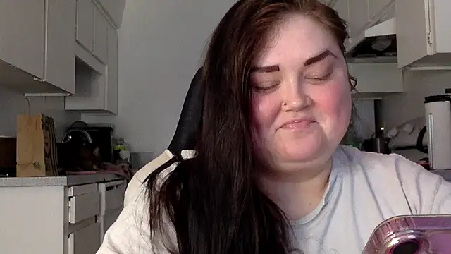 JJbaby1 online show from 10/21/25, 06:52