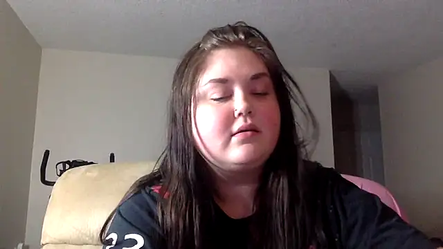 JJbaby1 online show from 04/29/26, 01:53