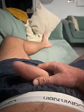 Bigtitsloveshow online show from 09/17/25, 04:14