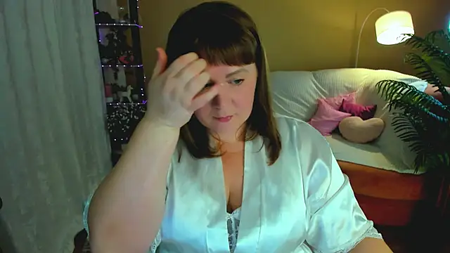 CrystaalStaar online show from 09/11/25, 07:25