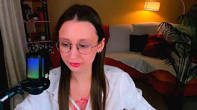 YourLovellyStory online show from 03/15/26, 12:22