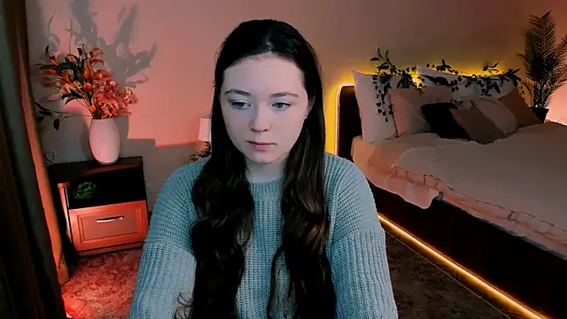 Snapshot of AlluringLookk chatting on 09/14/25, 03:16 AlluringLookk online show from 09/14/25, 03:16