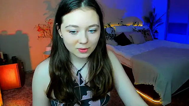 Snapshot of AlluringLookk chatting on 11/26/25, 04:41 AlluringLookk online show from 11/26/25, 04:41