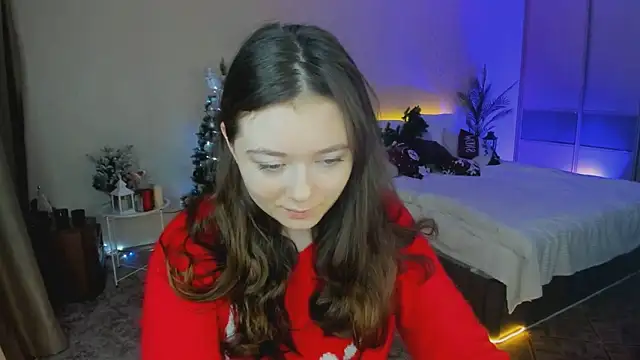 AlluringLookk online show from 12/17/25, 06:19