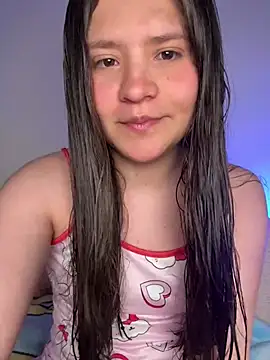 Emilyybennet  online show from 07/20/26, 04:16