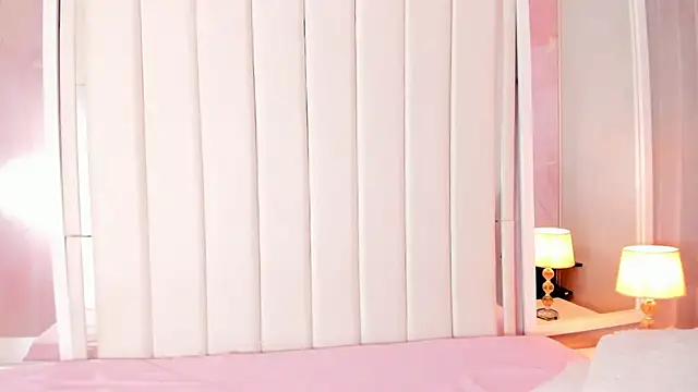 Bella Miia online show from 11/02/25, 07:16