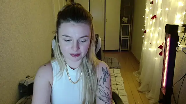 AngelicaHollywood online show from 12/16/25, 08:14