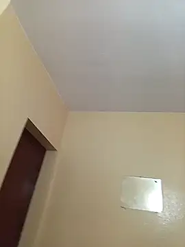 ziyadmomo online show from 10/29/25, 04:37