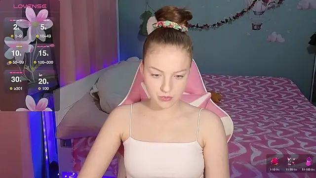 stefaniyaaa online show from 10/11/25, 06:28