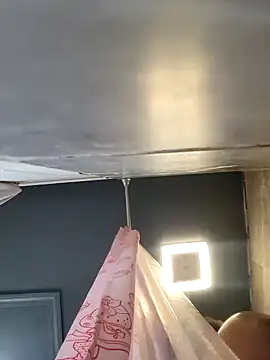 chocolate bella online show from 04/13/26, 10:48