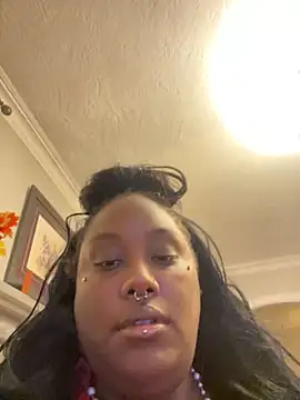 Snapshot of Cocomamii1 chatting on 11/20/25, 04:56 Cocomamii1 online show from 11/20/25, 04:56