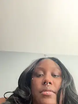 Cocomamii1 online show from 03/13/26, 06:36