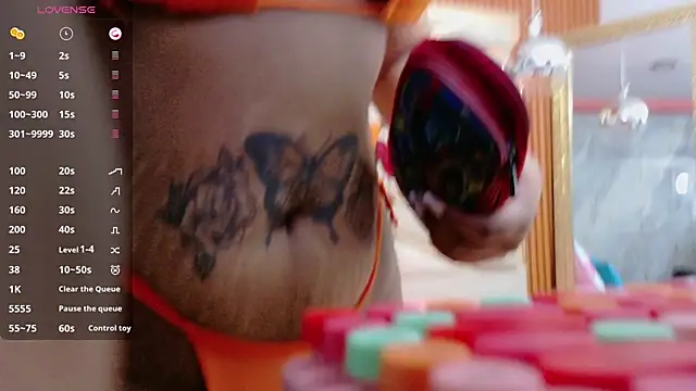 curvybrunnett online show from 09/10/25, 12:16