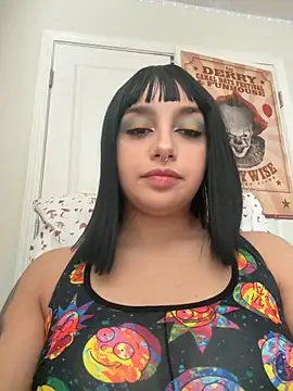 CharmingMaddie online show from 09/18/25, 04:31