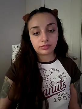 CharmingMaddie online show from 12/13/25, 07:53