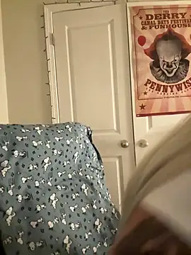 CharmingMaddie online show from 04/15/26, 05:36