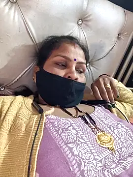 Love-pari077 online show from 12/15/25, 05:34