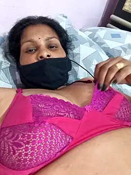 Love-pari077 online show from 03/03/26, 03:40