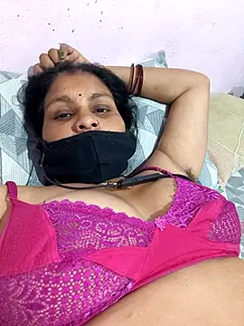 Love-pari077 online show from 04/14/26, 03:29